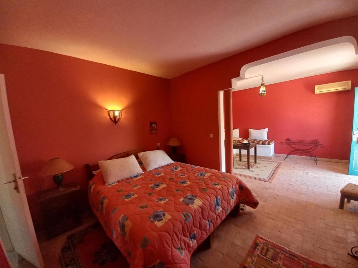 Les Tourmalines Bed & Breakfast Afeggou Exterior photo