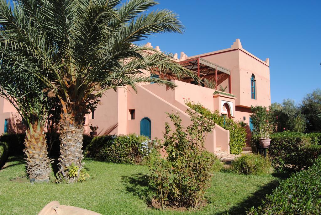 Les Tourmalines Bed & Breakfast Afeggou Exterior photo