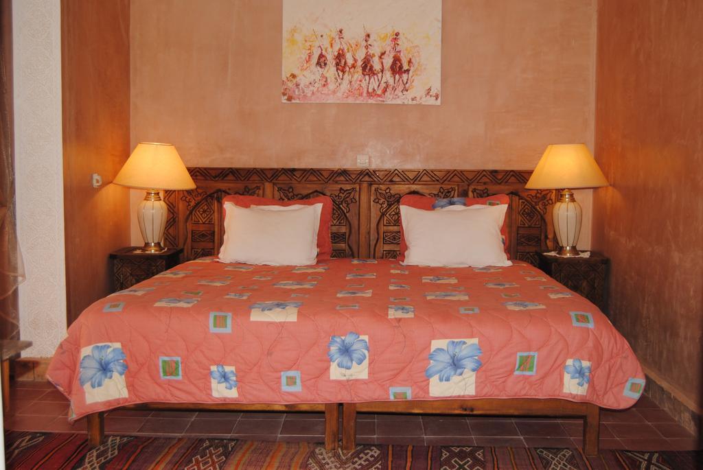 Les Tourmalines Bed & Breakfast Afeggou Exterior photo
